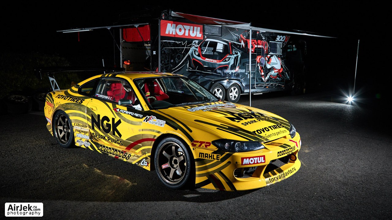 NISSAN Silvia NGK S15 - RU