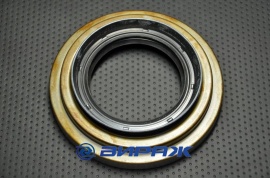 NOK  AHH740A Сальник 68*124*11,5/27 (RH) мет. H4110 H4133 I3504 AHH740A02 87697