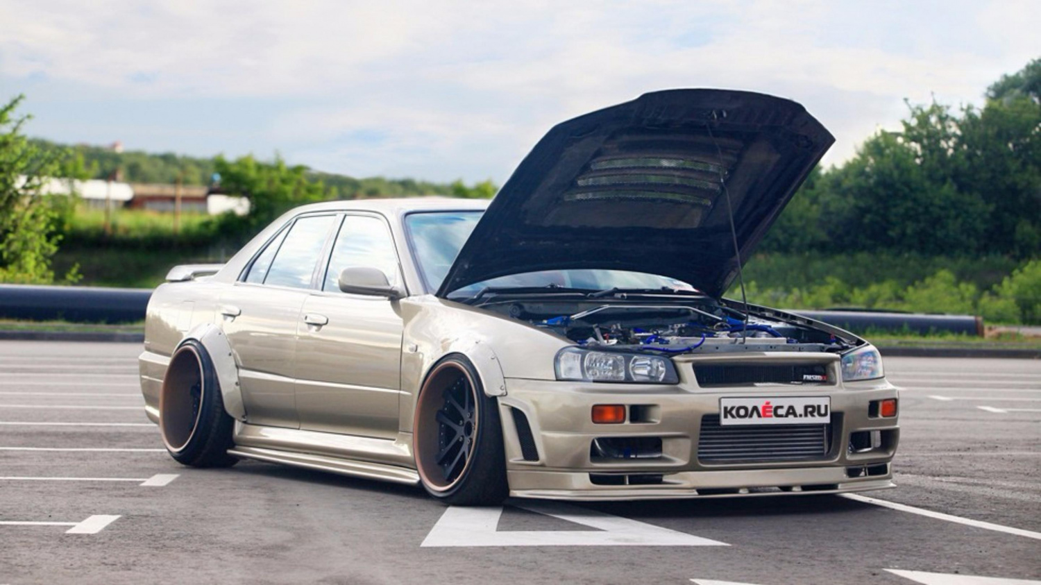 Nissan Skyline r34 stance