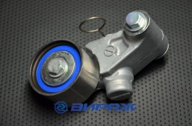 SUBARU  13033AA042 Натяжитель ремня ГРМ 13033AA000 13033AA001 13033AA002 13033AA040 13033AA041 ADS77611 V58107 ATB2430 26218 T43137 GHAT147 PT1040 531065520 BE711 J1147004 ATU006J30 ATU006J36 ATU006J42 ATU006J44 ATU006J45 HAT03830 0N1767 58 14779