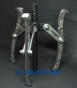 JONNESWAY 48126 АЕ310037 Съемник с тремя поворотными захватами 8" * 125125